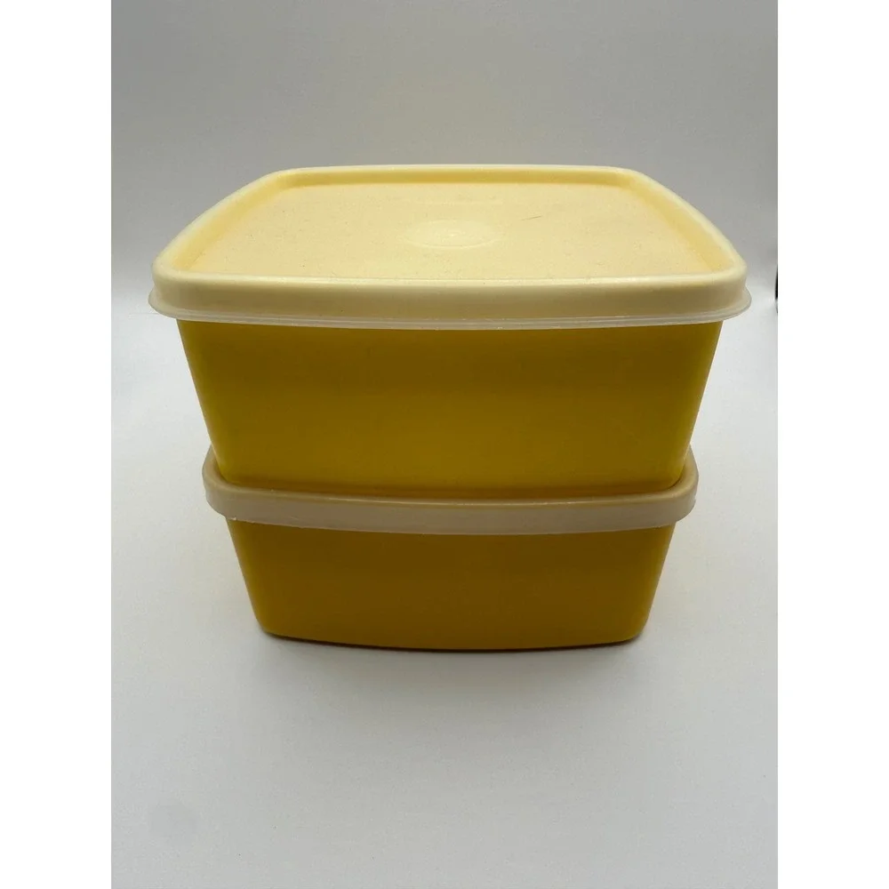 Vintage Tupperware Servalier Harvest Yellow Square Bowls with Lids 311-56 Set 2